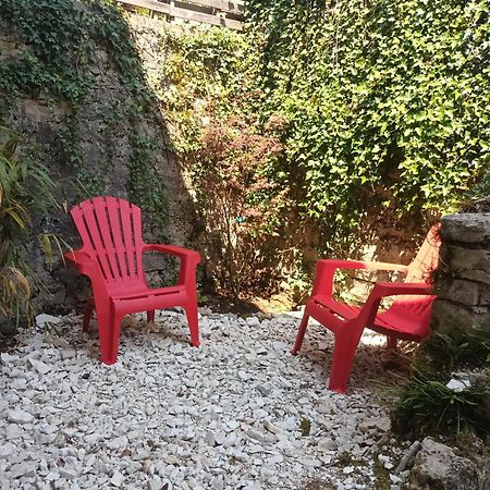 Gite 4 Personnes Proche Des Cascades Du Herisson Doucier Luaran gambar
